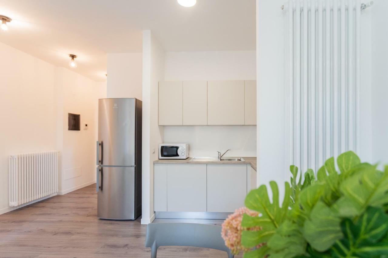 Central & Modern Apartment By Rent All Como Dış mekan fotoğraf