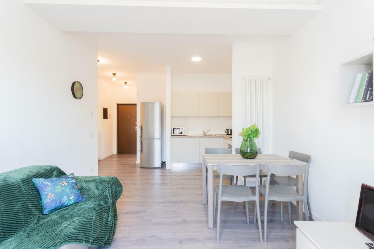 Central & Modern Apartment By Rent All Como Dış mekan fotoğraf
